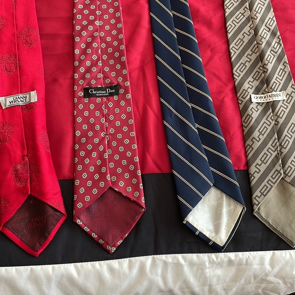 Designer Tie bundle - Picture 2 of 2